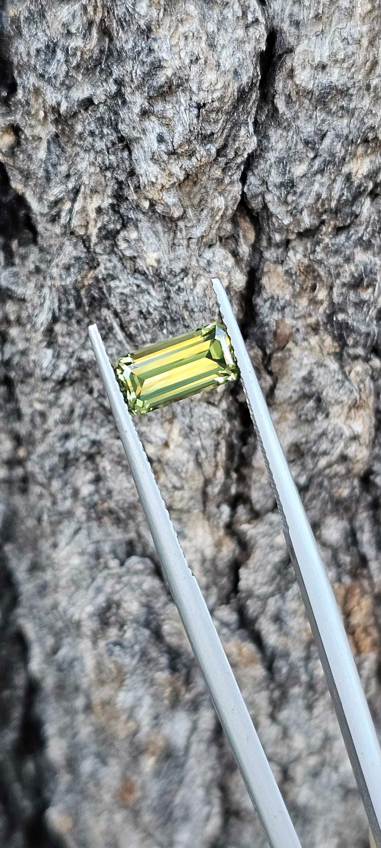 1.960ct pale green emerald cut sapphire - Evolution Gemstones