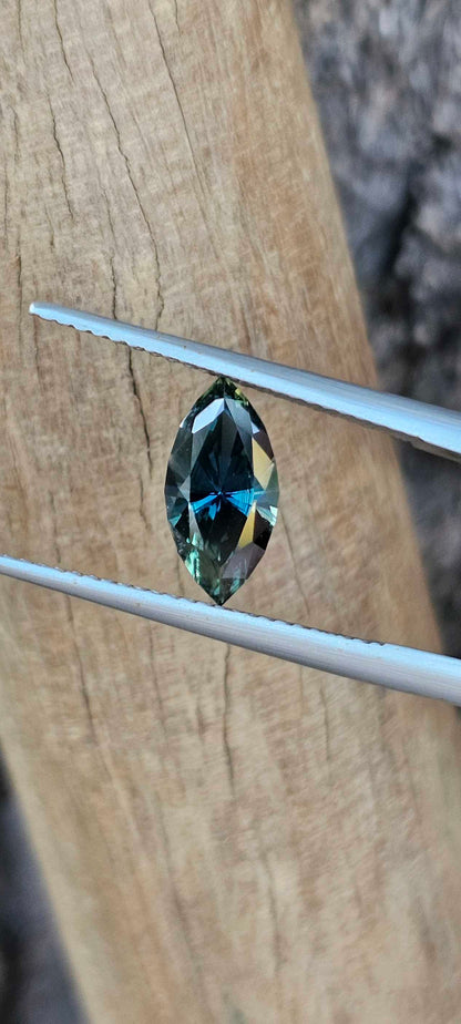 1.5ct marquise sapphire - Evolution Gemstones