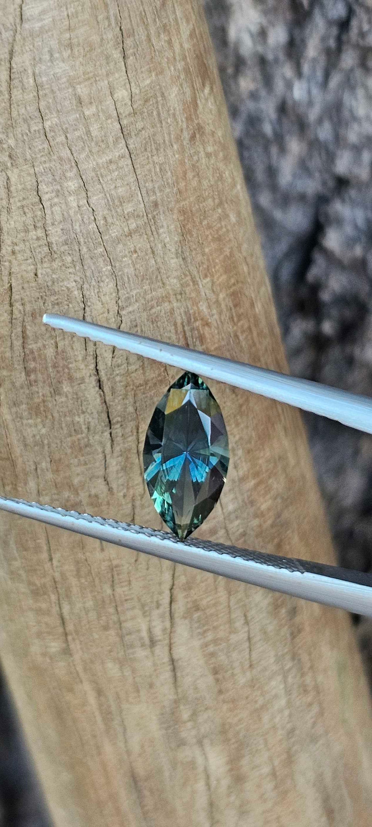 1.5ct marquise sapphire - Evolution Gemstones