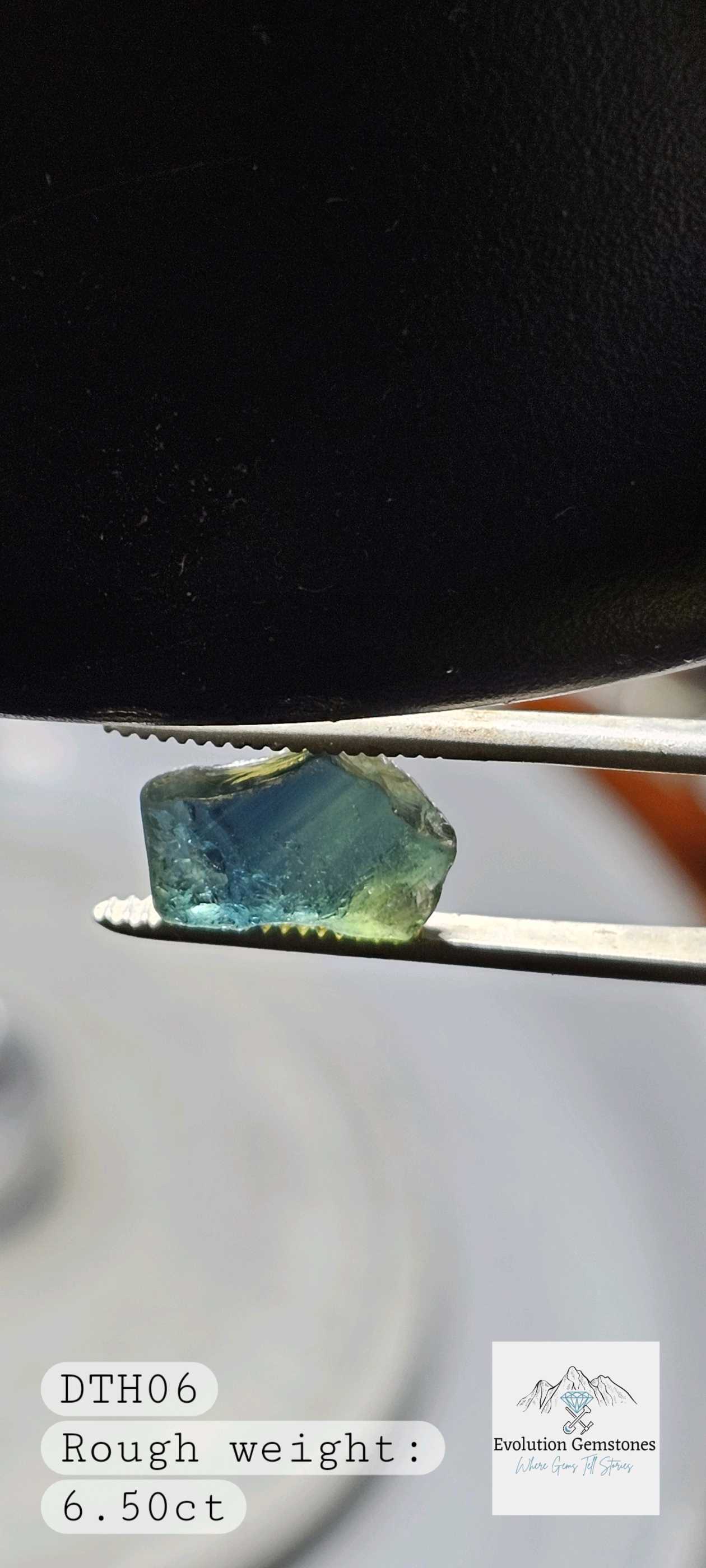 1.5ct marquise sapphire - Evolution Gemstones
