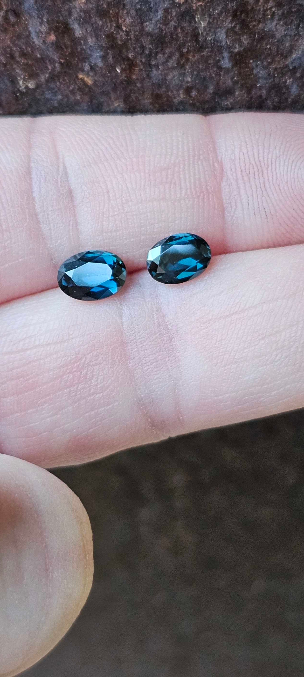 Pair of Australian Blue Oval Sapphires - Evolution Gemstones