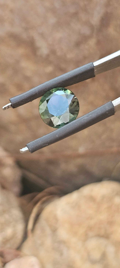 2.89ct Strong Green Australian Sapphire - Evolution Gemstones