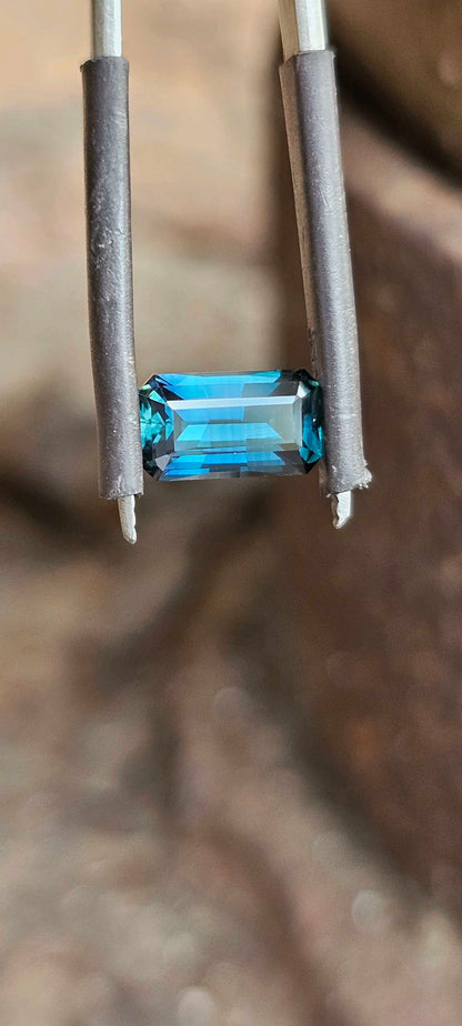 1.63ct Blue Rectangle Sapphire - Evolution Gemstones