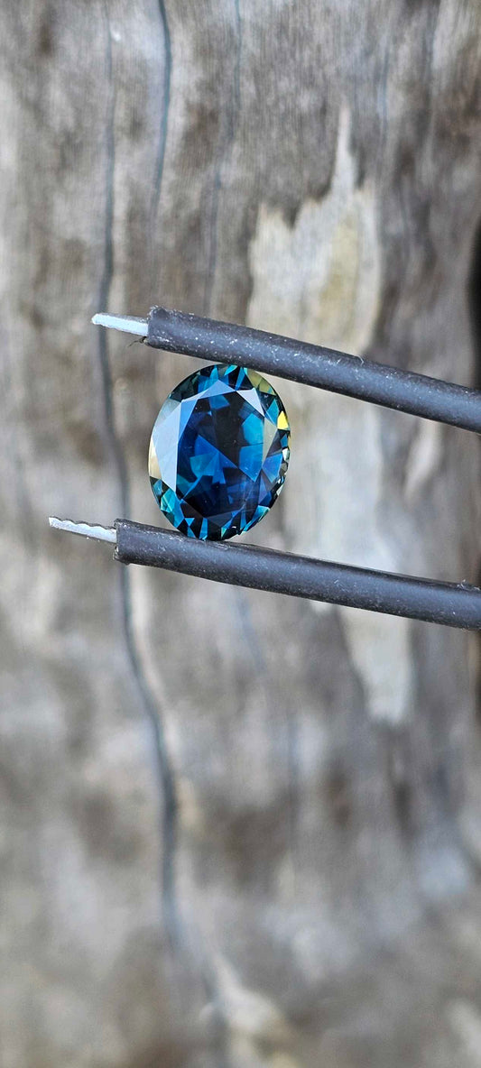 3ct Oval  Parti Sapphire - Evolution Gemstones