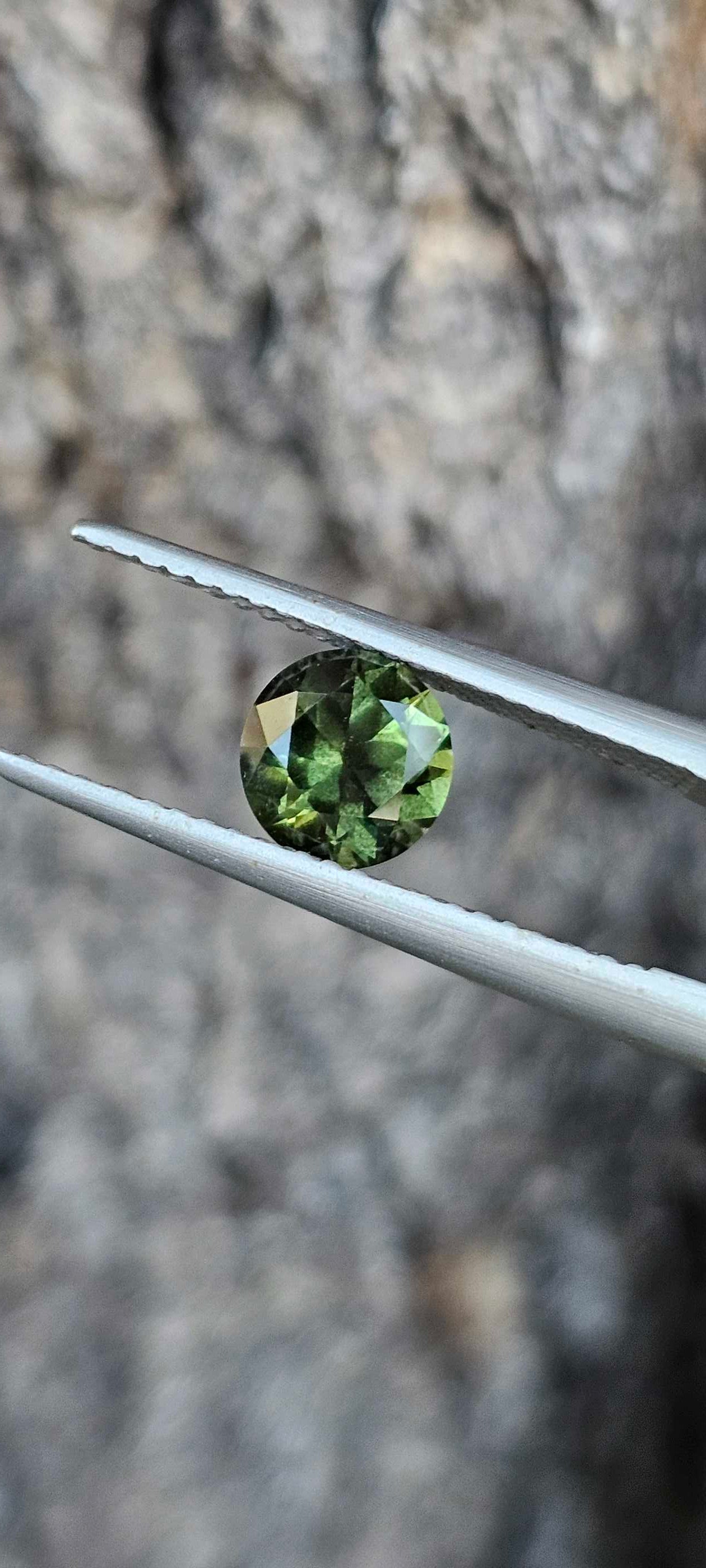 1.315ct Peppered green sapphire - Evolution Gemstones