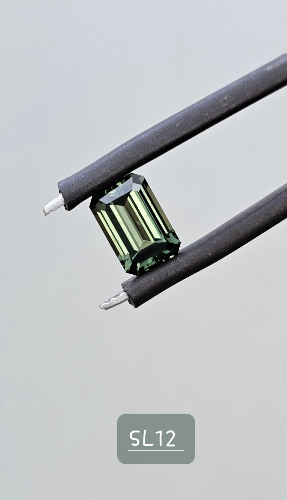 Superb Emerald Cut Sapphire - Evolution Gemstones