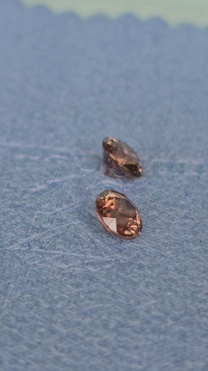 Splendid Harts Range Zircon pair