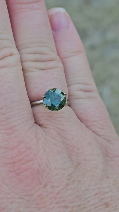 2.89ct Strong Green Australian Sapphire