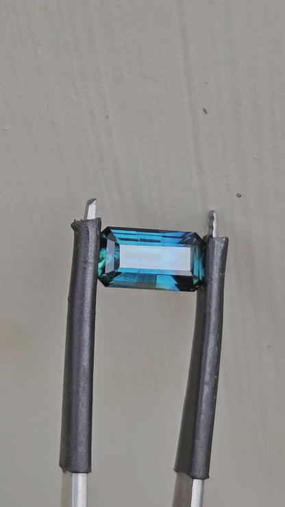 1.63ct Blue Rectangle Sapphire