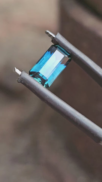 1.63ct Blue Rectangle Sapphire