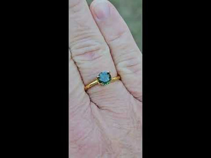 1.315ct Peppered green sapphire