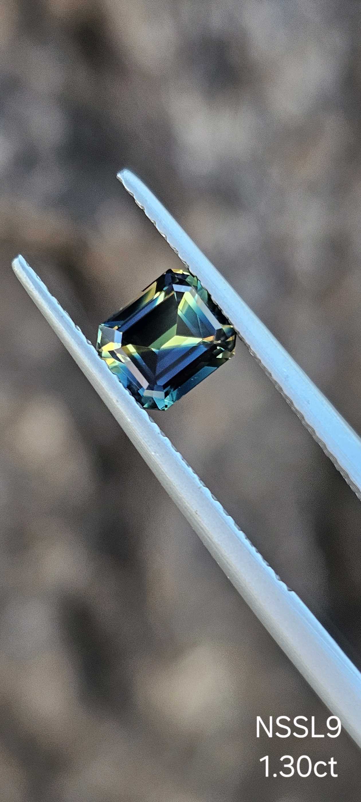 1.30ct Deep Blue & Yellow Parti Sapphire - Strong Colour Separation | Australian Natural